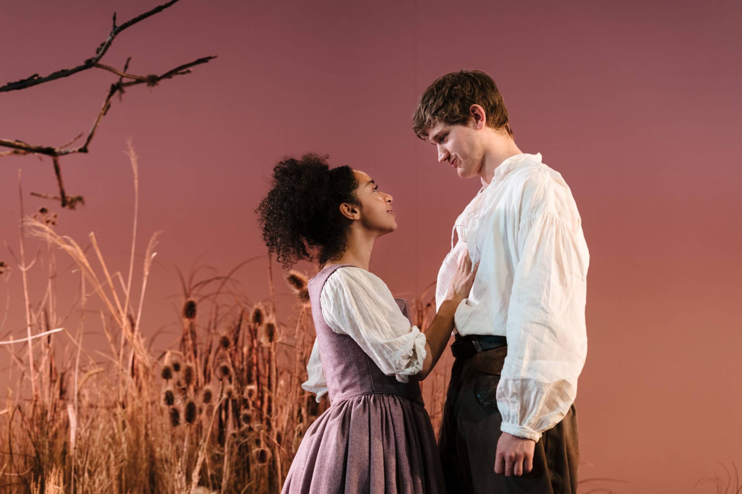 Stunning Set Design and Lighting